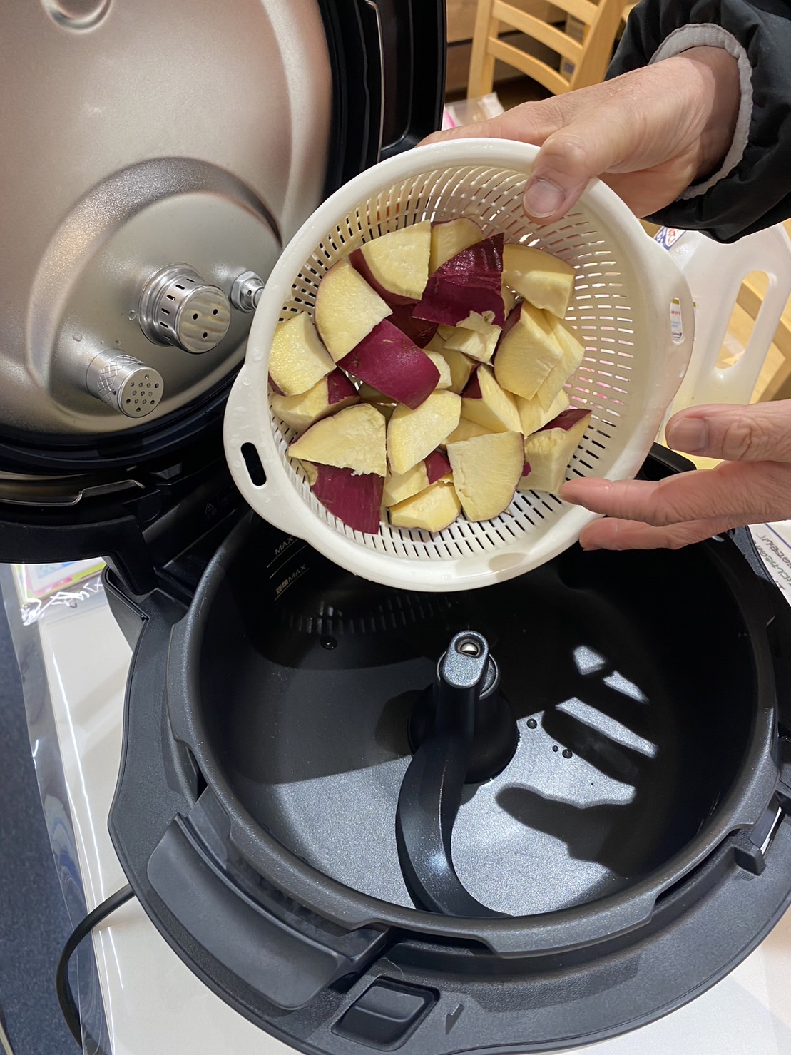 自動調理鍋 オートクッカー ビストロ （NF-AC1000）でお料理を作ってみ